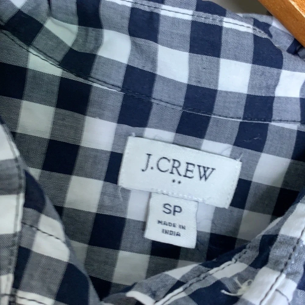 J Crew Checkered Long Sleeve Button Down Shirt